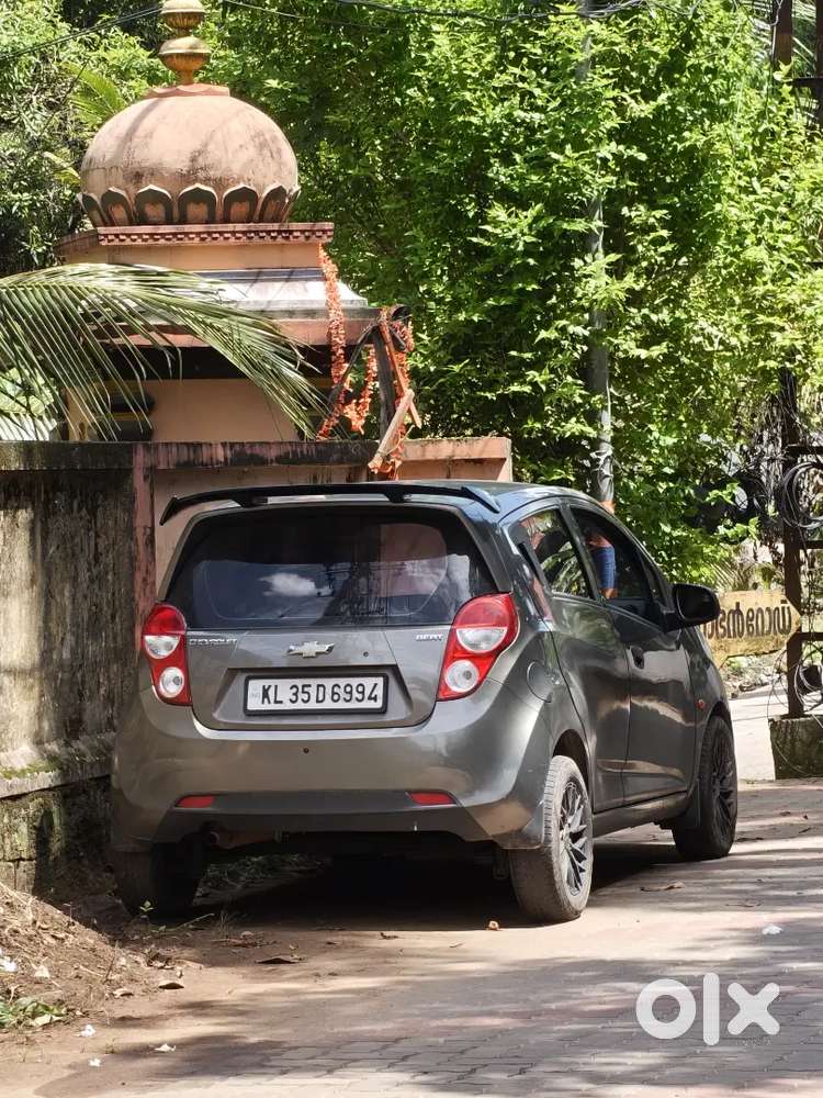 Chevrolet Beat Petrol 2012