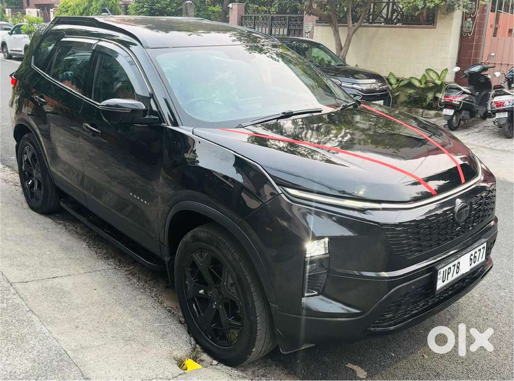 Tata Safari Adventure Plus Dark Edition, 2025, Diesel