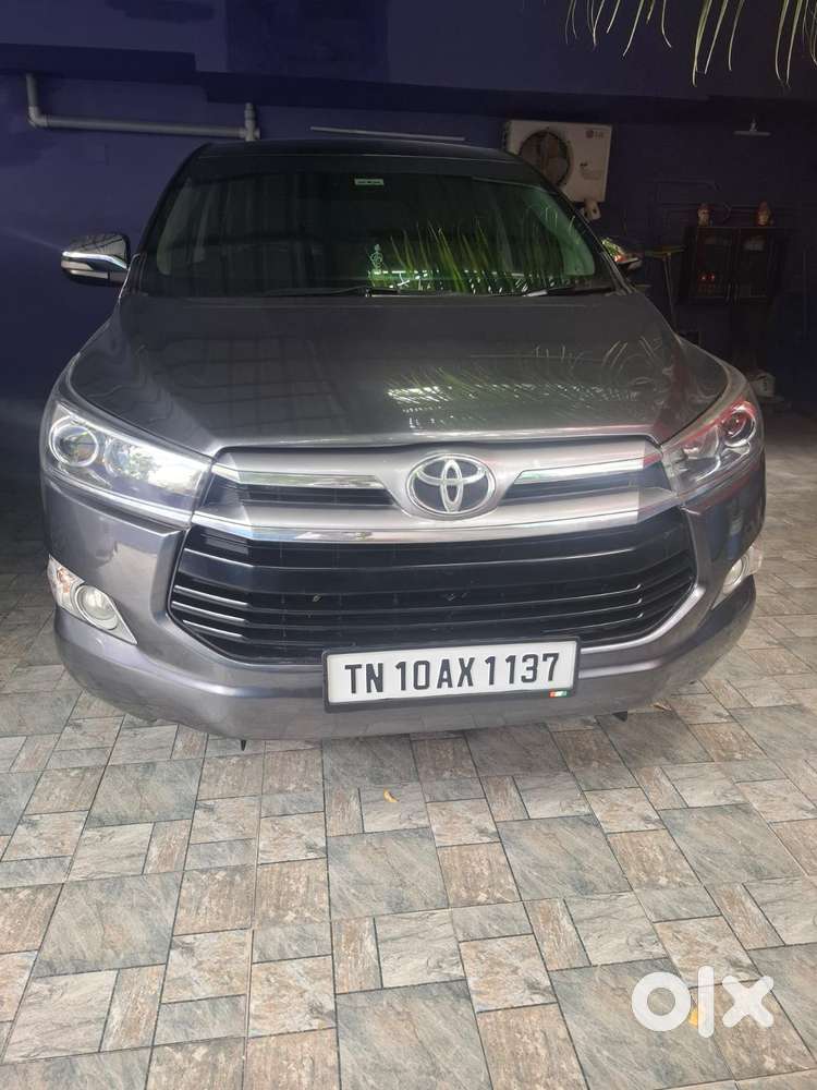 Toyota Innova Crysta 2.8z Automatic, 2016, Diesel