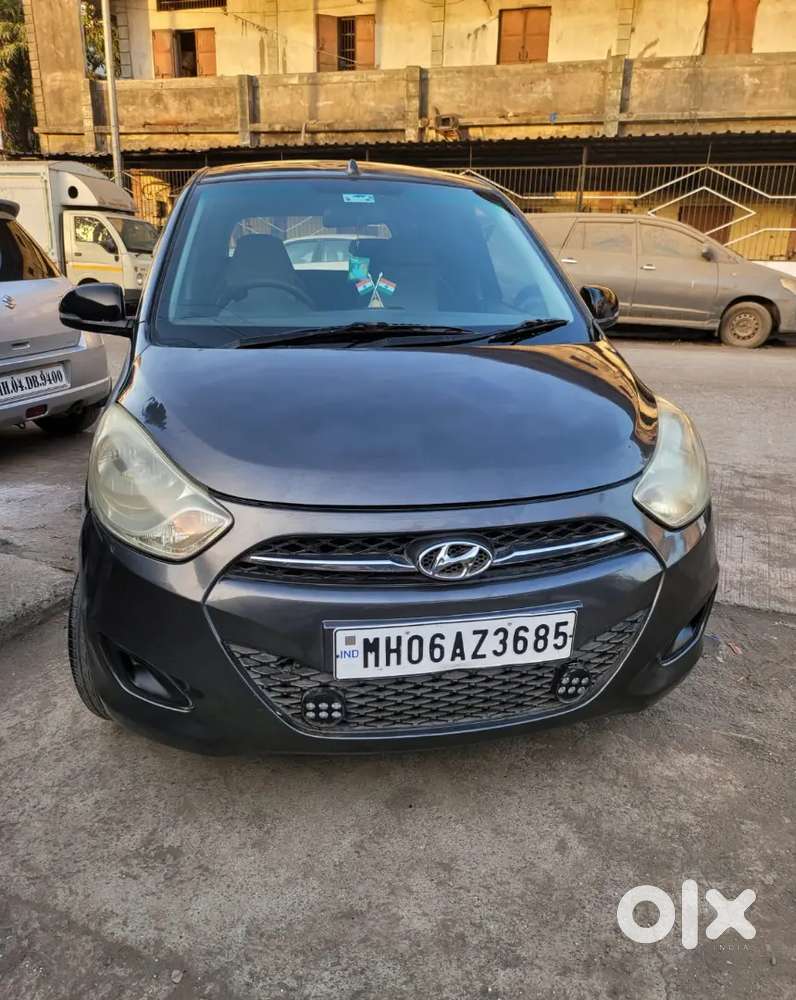 Selling I10 Sportz Automatic With 2030 Passing