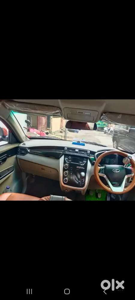 Mahindra Kuv100 Top Model