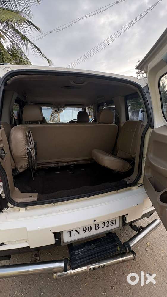 Mahindra Tuv 300 Mhawk100 T8, 2016, Diesel