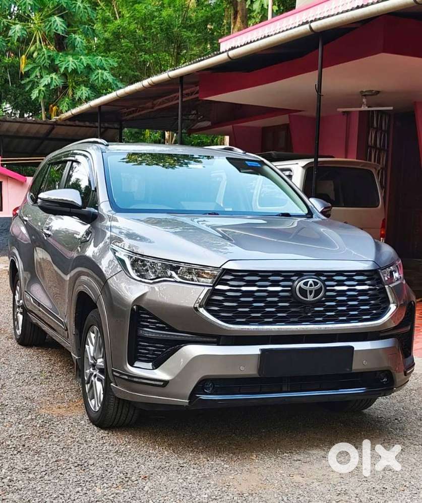 Toyota Innova Hycross 2.0 Vx Hybrid 7 Str, 2023, Petrol