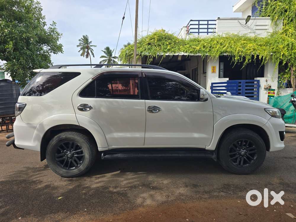 Toyota Fortuner 3.0 4x2 Automatic, 2015, Diesel