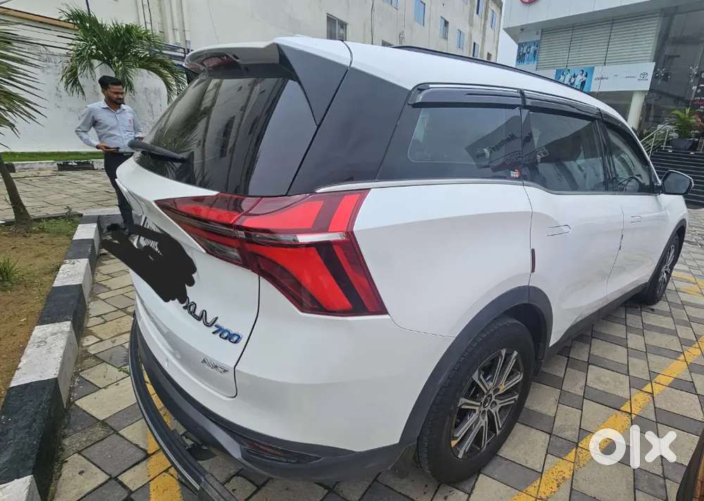 Mahindra Xuv700 2028 Diesel Model