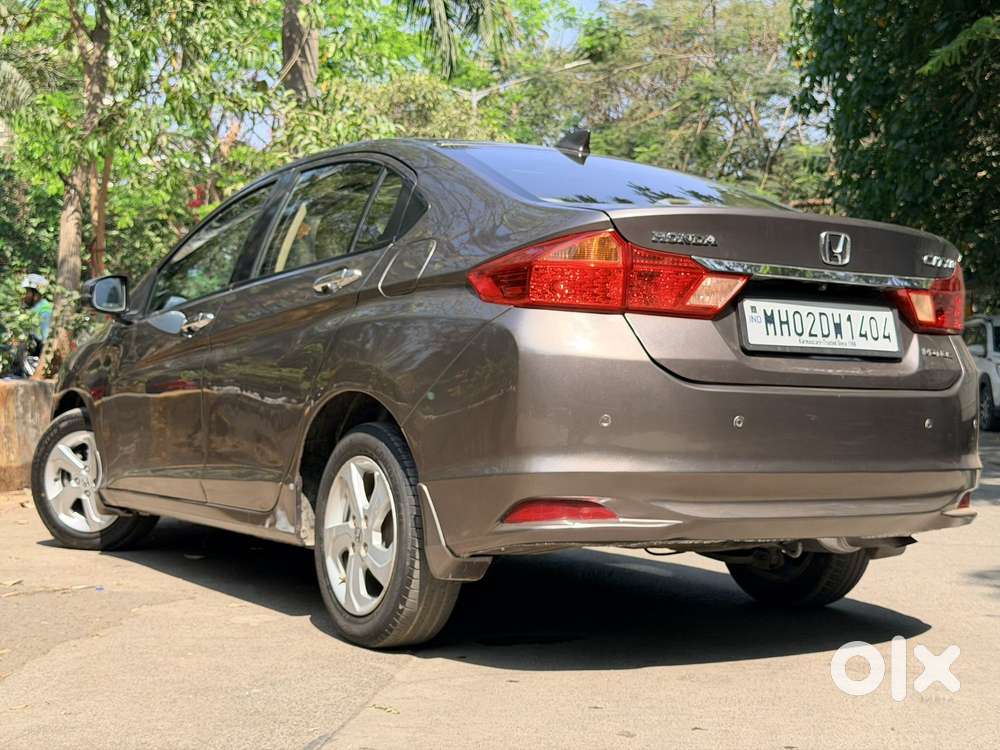 Honda City V Mt Sunroof, 2015, Diesel