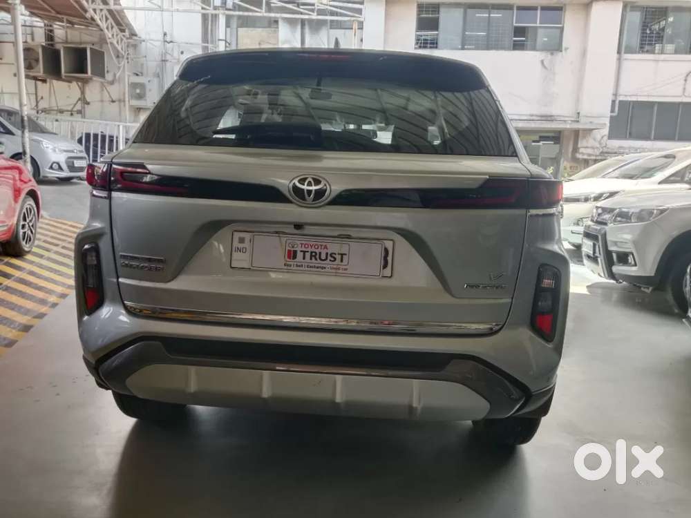 Toyota Urban Cruiser Hyryder 1.5 V Neo Drive, 2024, Petrol