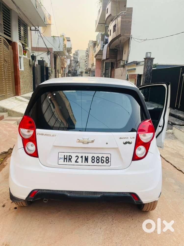 Chevrolet Beat Petrol 2016