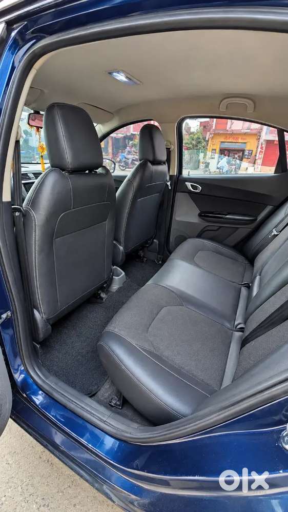 Tata Tigor Petrol 2019