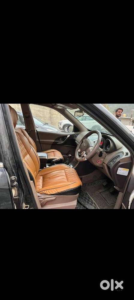 Mahindra Xuv500 2012