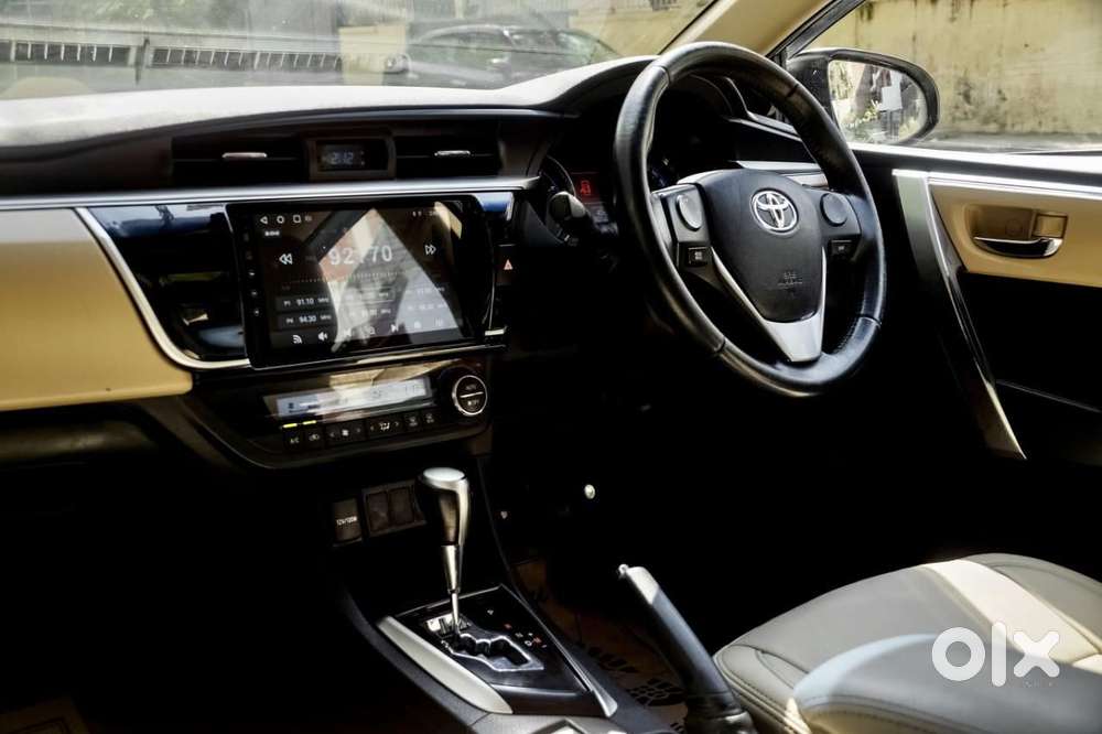 Toyota Corolla Altis 2013-2017 G At, 2016, Petrol