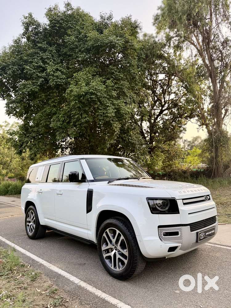 Land Rover Defender 3.0 L 130 Hse, 2023, Petrol