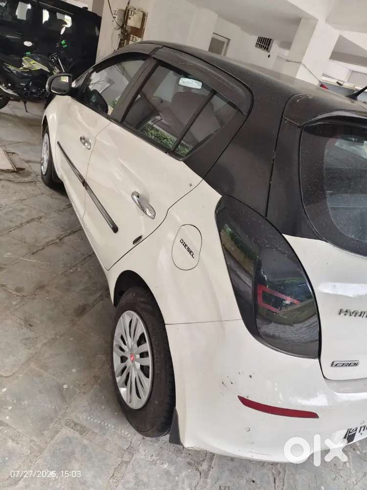 Registration Valid Till Nov 2027
In Good Condition 
Push Button Start