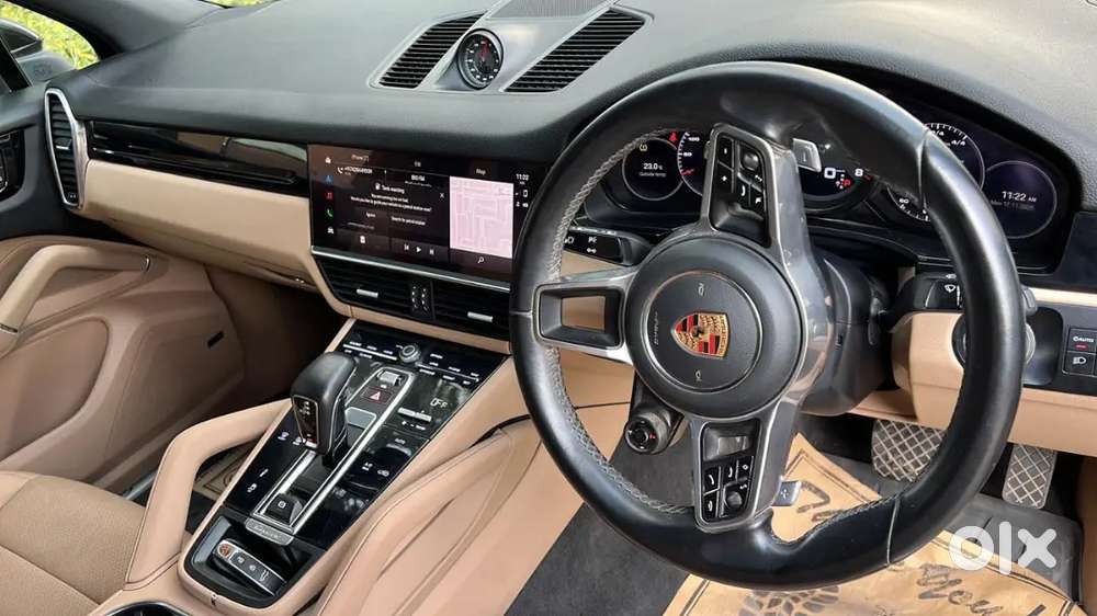 Porsche Cayenne 2022 Petrol 27000 Km Driven