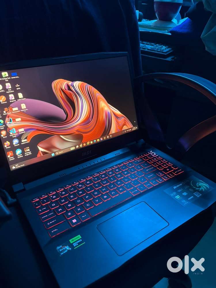 MSI Bravo 15 (C7U) Gaming Laptop - Like New