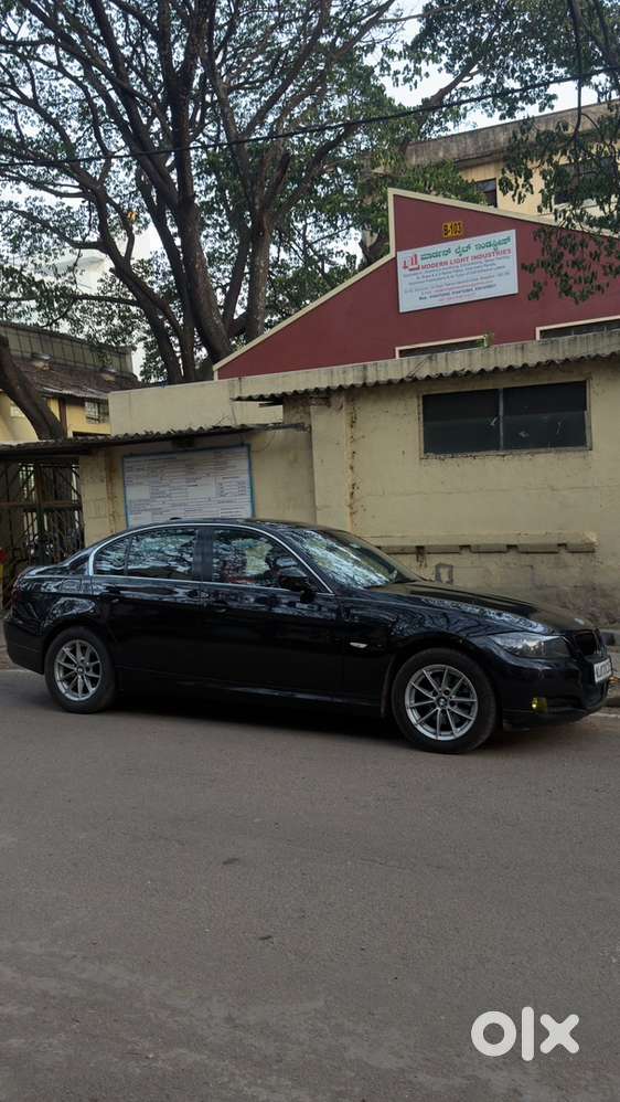 2010 Bmw 3 Series Petrol Automatic 85 Km Driven