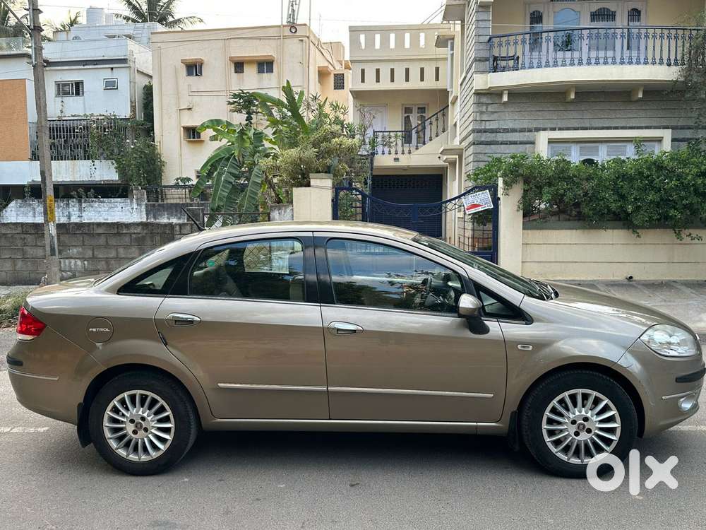 Fiat Linea 2007-2013 Emotion Pack, 2010, Petrol