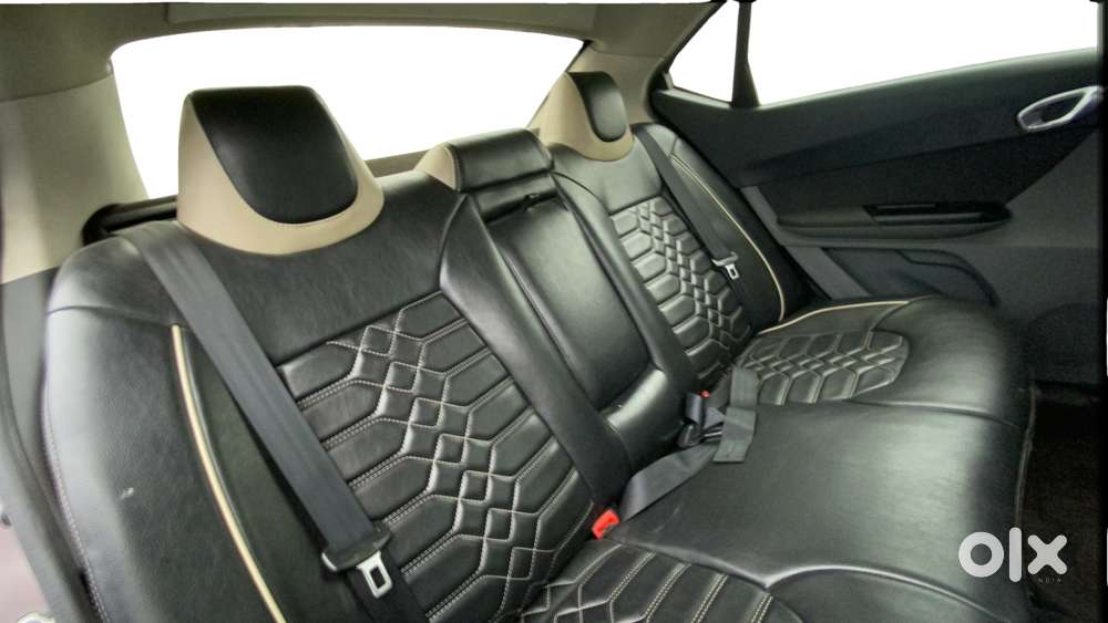 Tata Tigor Xza, 2018, Petrol