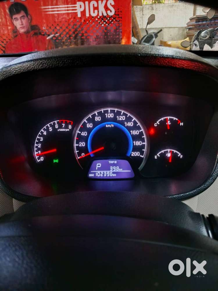 Hyundai Grand I10 Sportz (o) At 1.2 Kappa Vtvt Cng (outside Fitted)