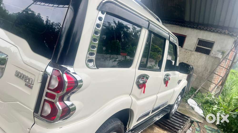 Mahindra Scorpio Diesel 2015