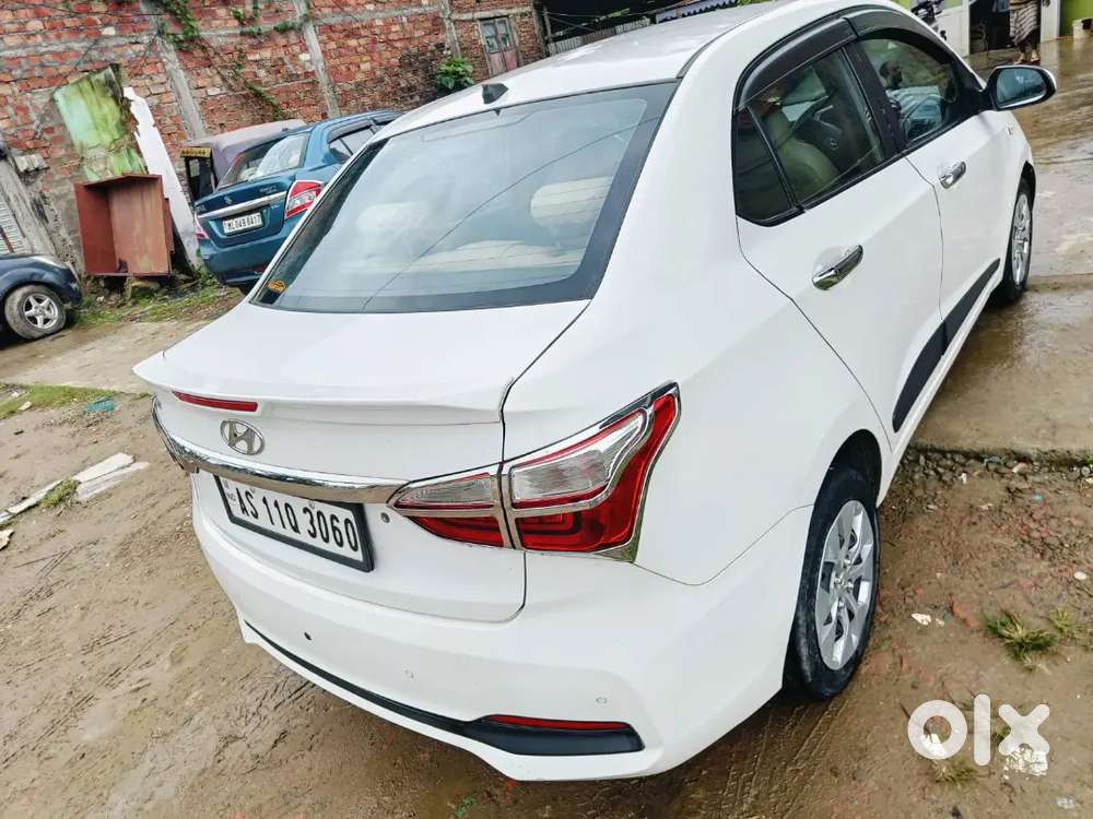 Hyundai Accent Gl 2019 Petrol, Minimum Usage Perfect Maintenance