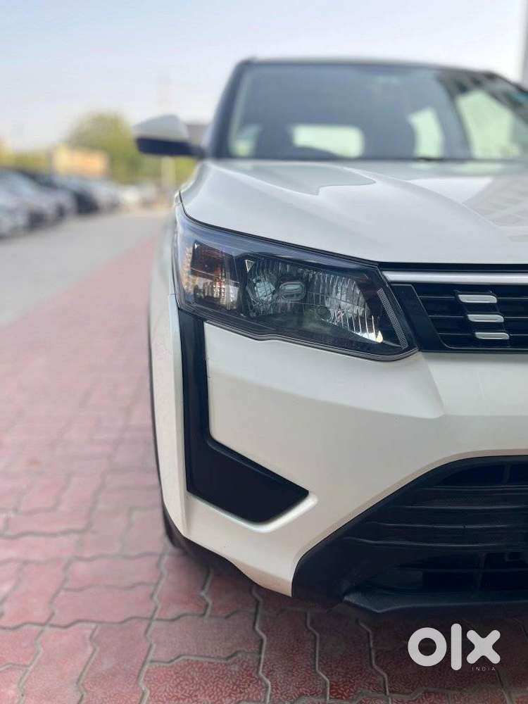 Mahindra Xuv300 W6, 2021, Petrol