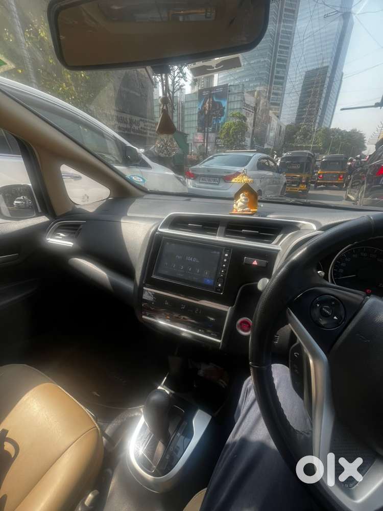 Honda Jazz 2018 25900 Km Driven Well Maintained
