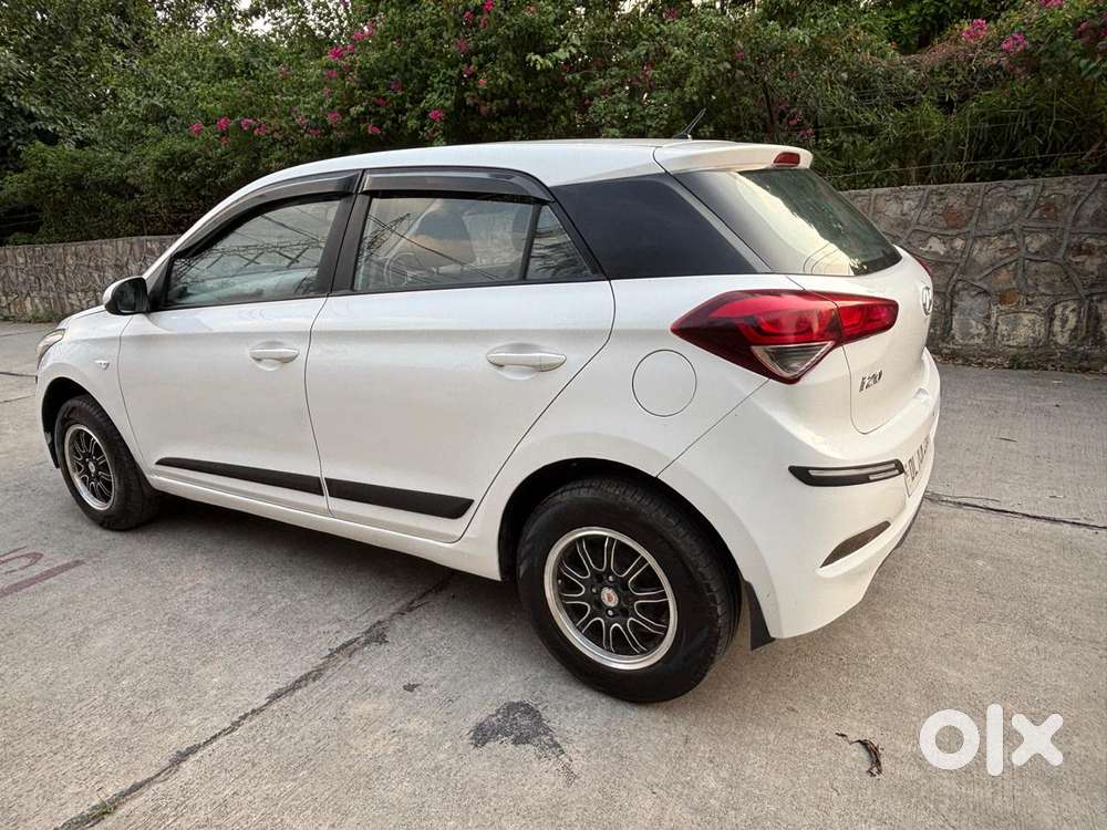 Hyundai I20 Era 1.2 Bs-iv, 2016, Cng & Hybrids