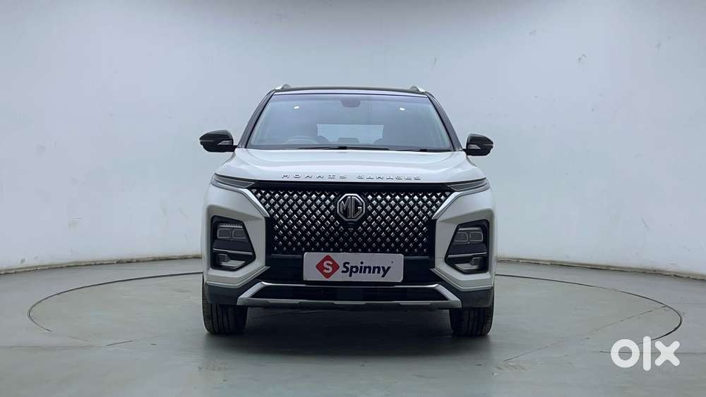 Mg Hector Plus Sharp Pro 2.0 Turbo Diesel 7 Str Dual Tone, 2023, Die..