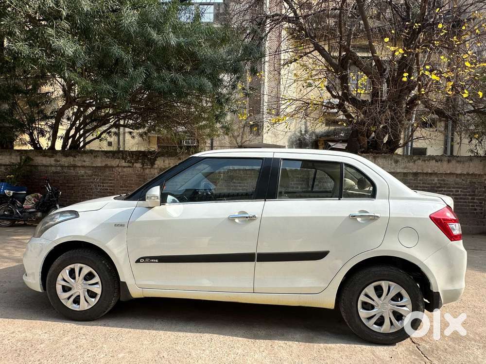 Maruti Suzuki Swift Dzire Vdi Optional, 2017, Diesel