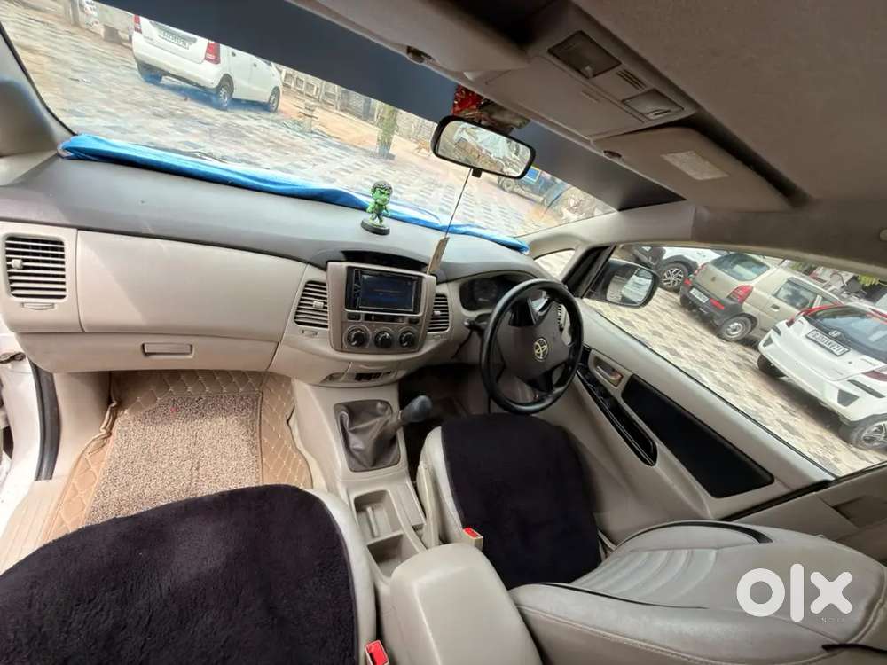 Toyota Innova 2013 Diesel Well Maintained