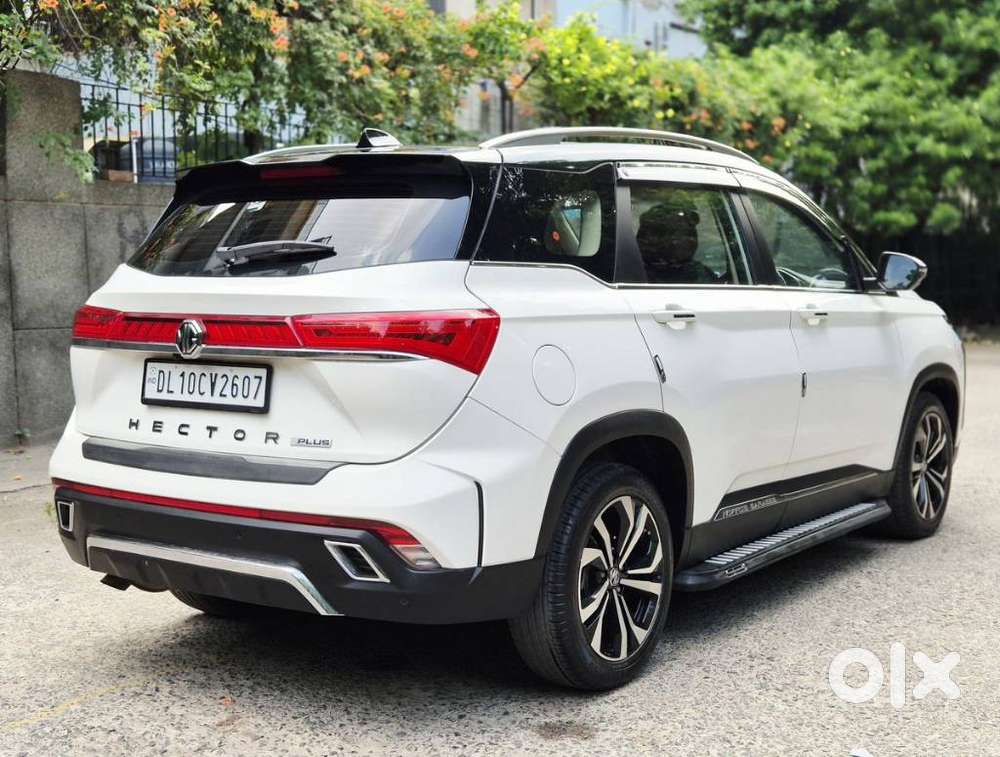 Mg Hector Plus Sharp Pro 1.5 Turbo Petrol Cvt 6 Str, 2023, Petrol