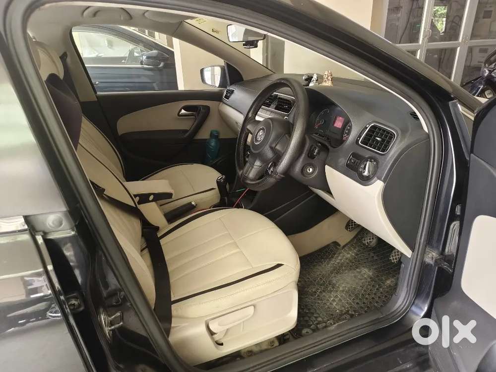 Volkswagen Polo 2012 Highline Dieselwith 25 Kmpl Mailage