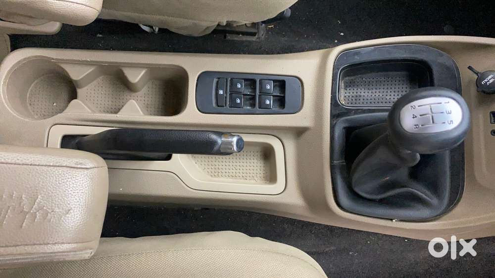 Mahindra Tuv 300 Mhawk100 T8, 2016, Diesel