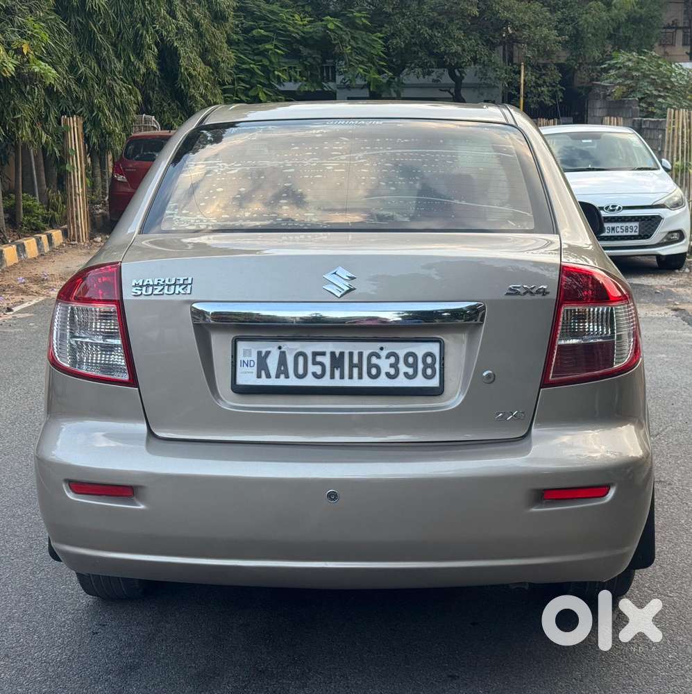 Maruti Suzuki Sx4 Zxi With Leather Bsiii, 2010, Petrol