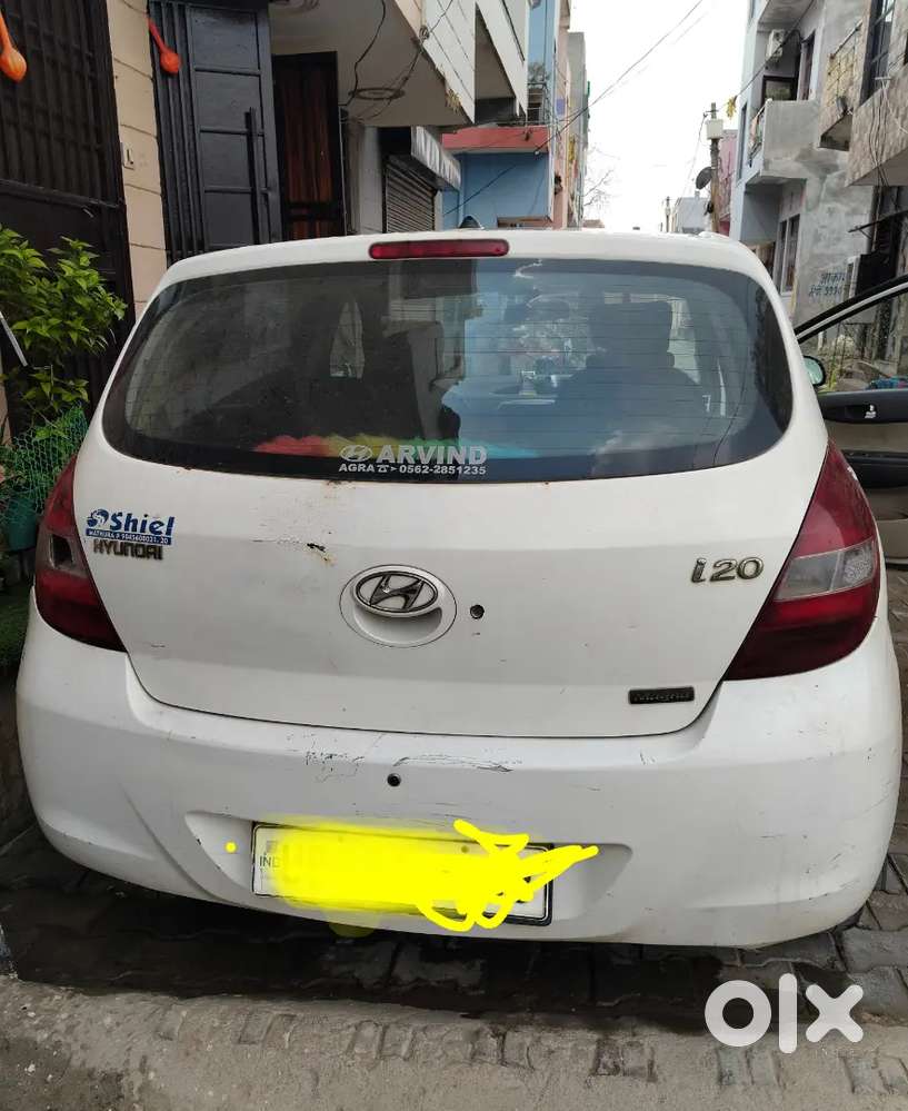 Hyundai I20 2012 Cng & Hybrids 80000 Km Driven