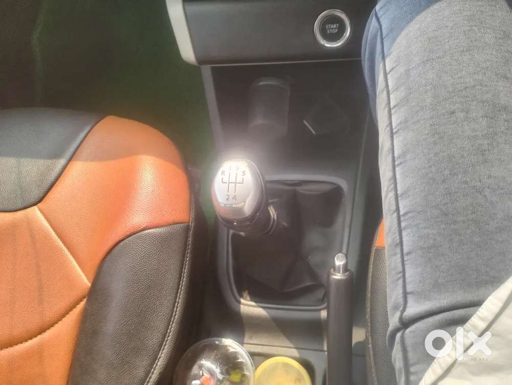Renault Triber Rxz 2019 Petrol