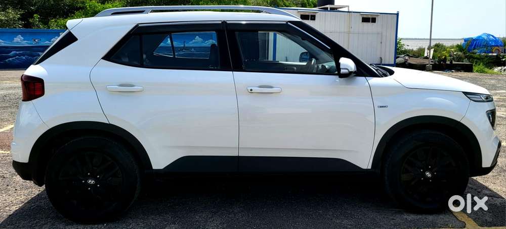 Hyundai Venue 1.0 Sx (o) Turbo Imt, 2022, Petrol