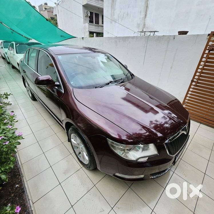 Skoda Superb Corporate 1.8 Tsi Mt, 2011, Petrol