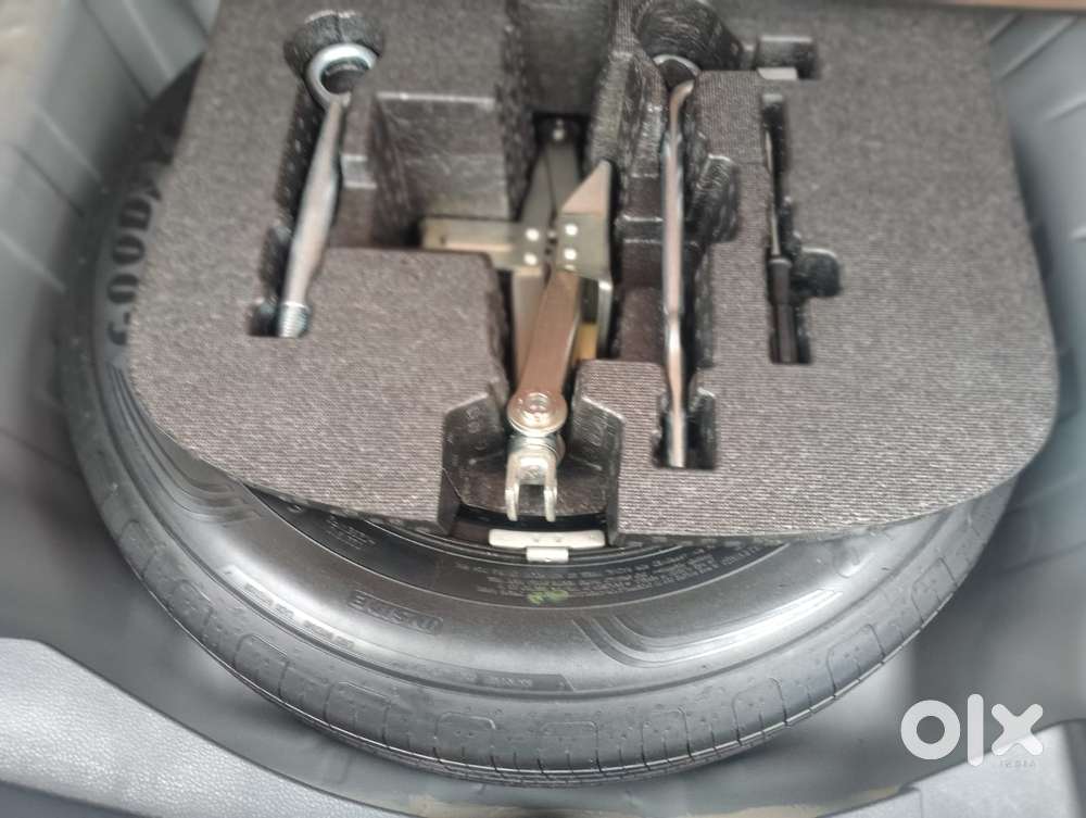 Honda Elevate Zx Mt, 2024, Petrol