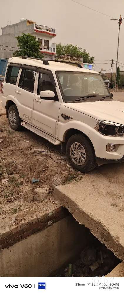Mahindra Scorpio 2.5 2018 Diesel Auto