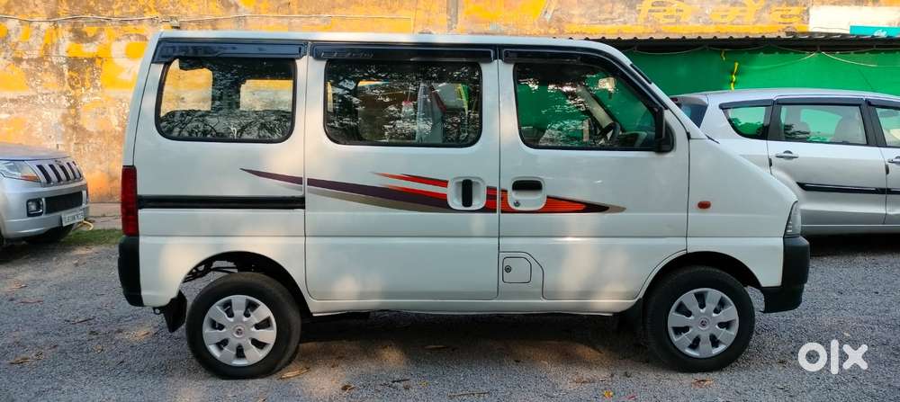 Maruti Suzuki Eeco 5 Seater Ac, 2017, Petrol