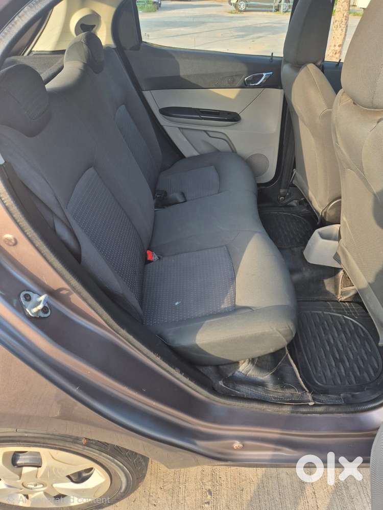 Tata Tiago 1.2 Revotron Xz Wo Alloy, 2018, Petrol