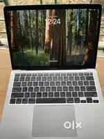 Macbook Pro Ratina 8/256 I5 processor