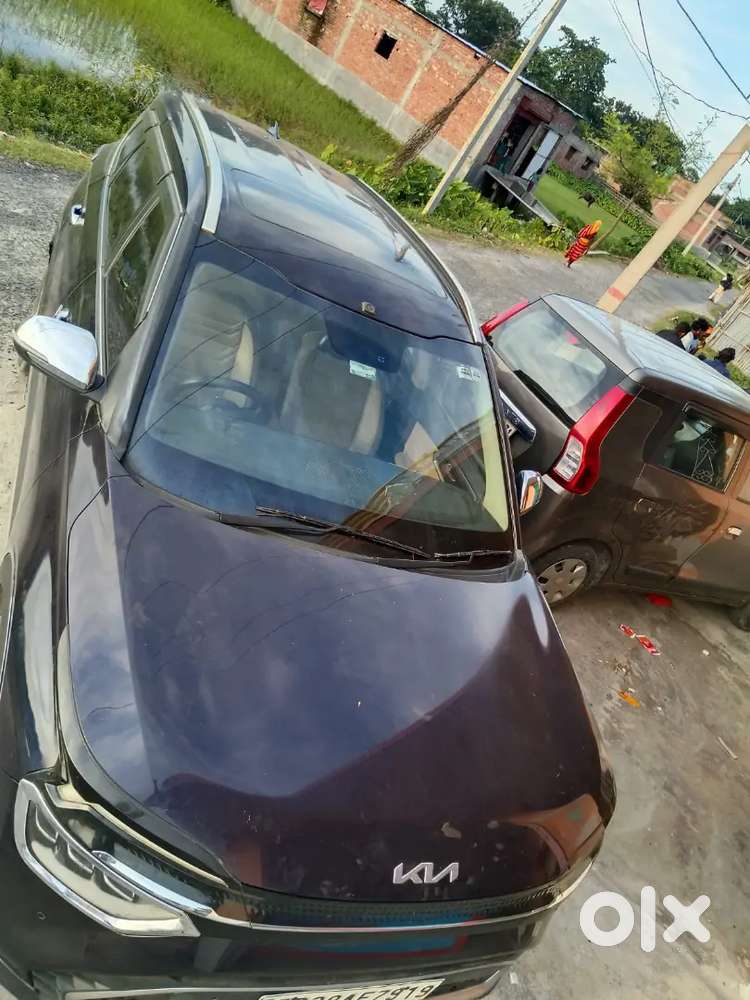 Kia Carens 1.5 Turbo 2023