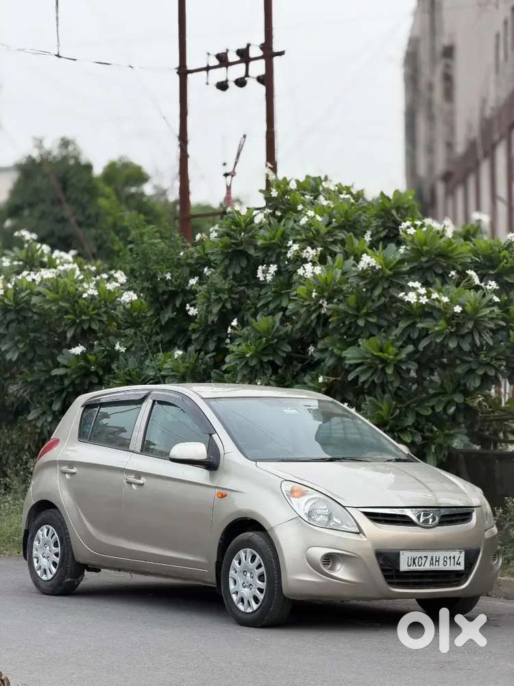 Hyundai I20 Magna Petrol Manual 2011