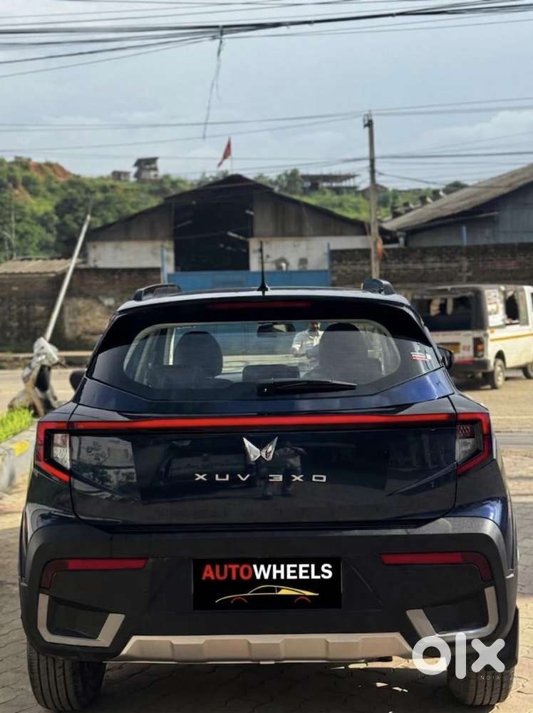 Mahindra Xuv 3xo Ax5l Pg Mt, 2024, Petrol