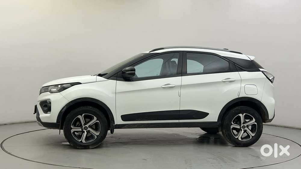 Tata Nexon 1.5 Revotorq Xza Plus S Amt, 2023, Petrol