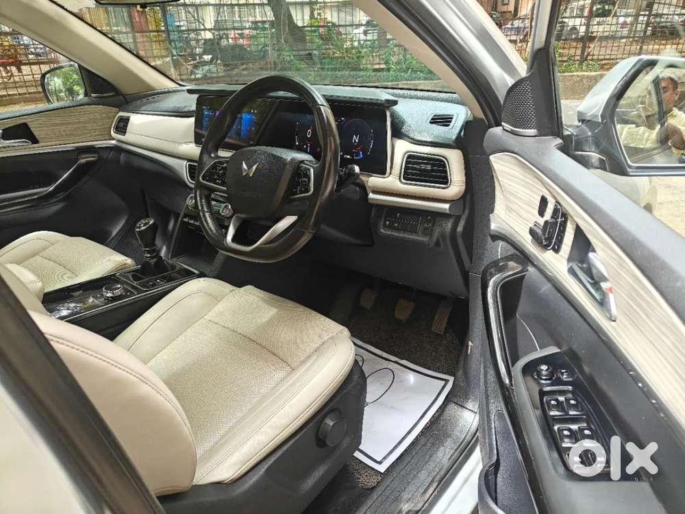 Mahindra Xuv700 2.2 Ax 7 Diesel Mt Str, 2023, Diesel
