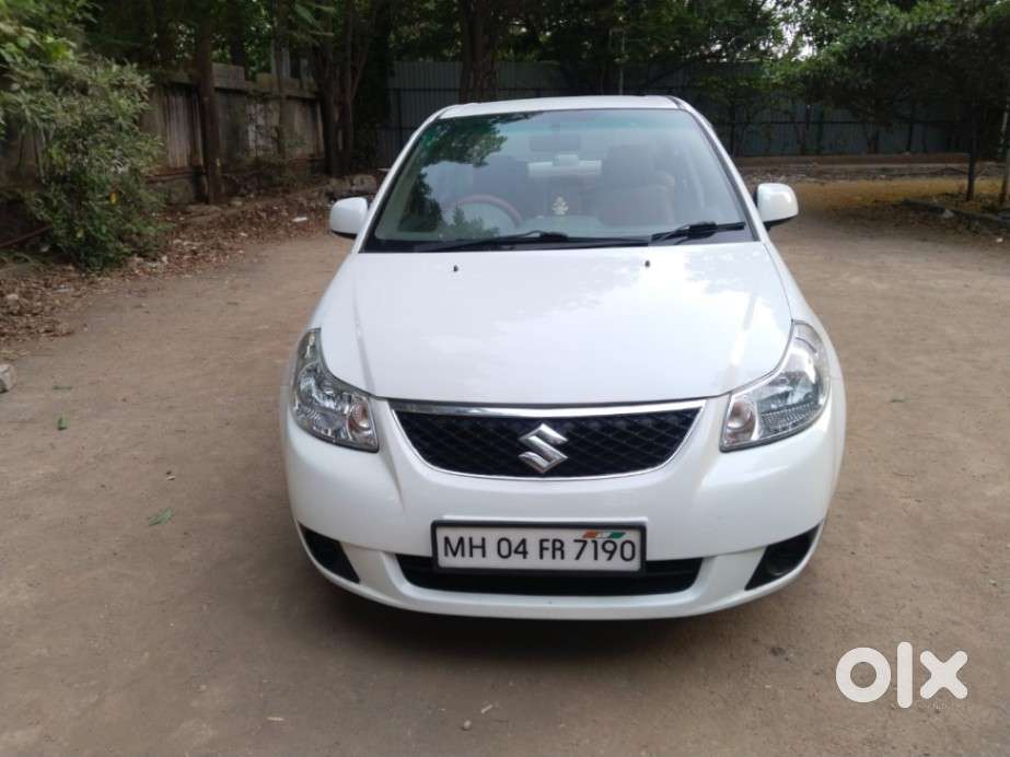Maruti Suzuki Sx4 Vxi Bsiv, 2012, Petrol